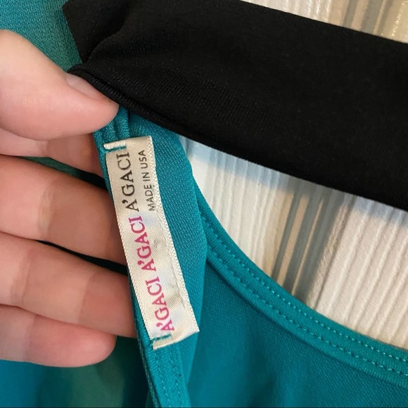 A’gaci Open Back Peplum Top Approx Size Small - Picture 4 of 5